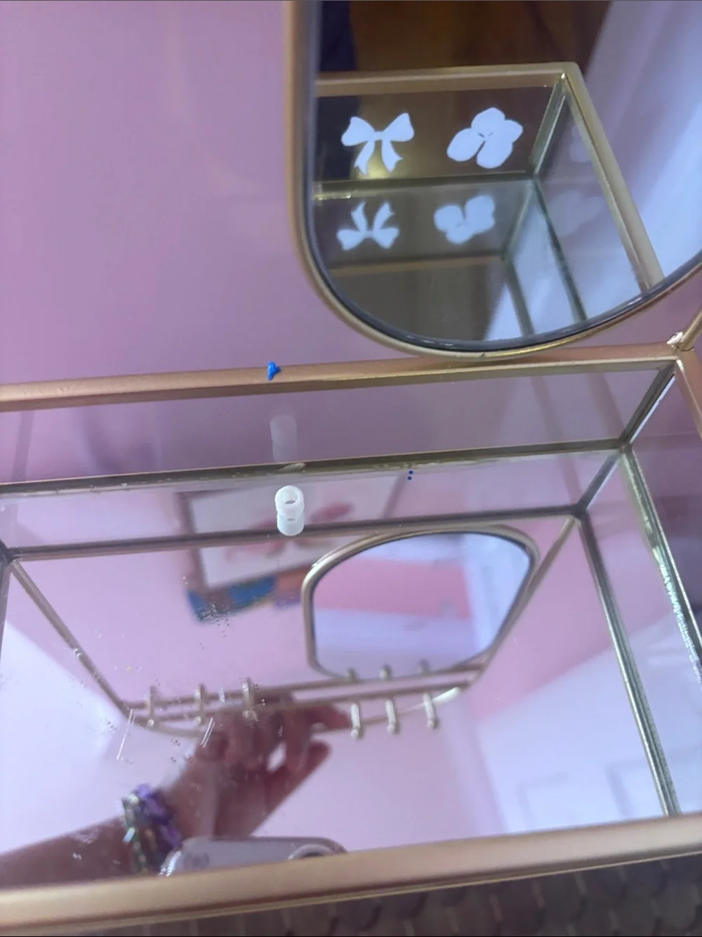 Gold Jewelry Organizer Stand with Oval Mirror